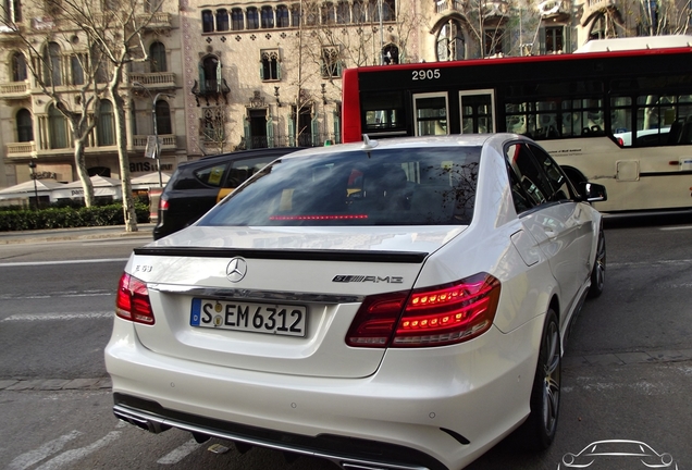 Mercedes-Benz E 63 AMG S W212