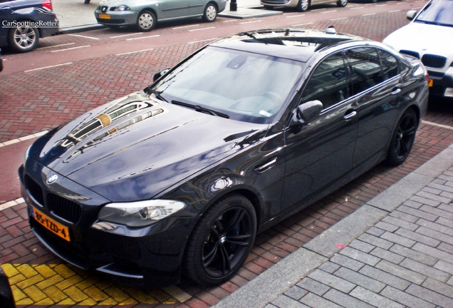 BMW M5 F10 2011