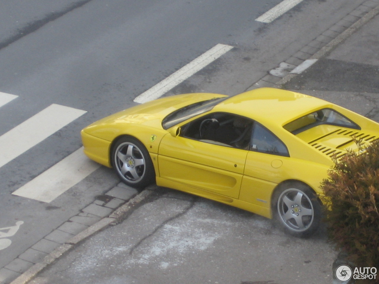 Ferrari F355 Berlinetta