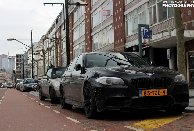 BMW M5 F10 2011