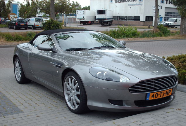 Aston Martin DB9 Volante