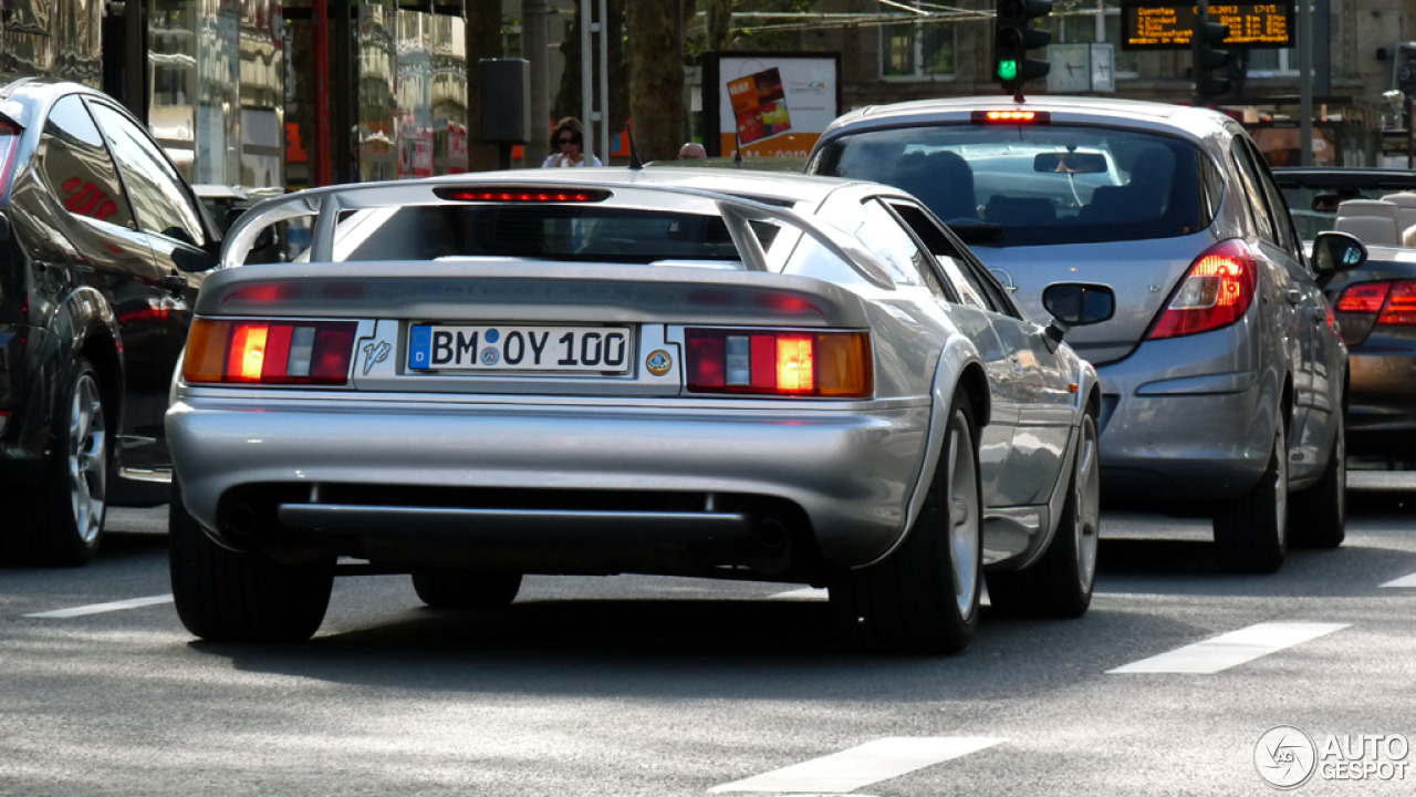 Lotus Esprit V8 SE