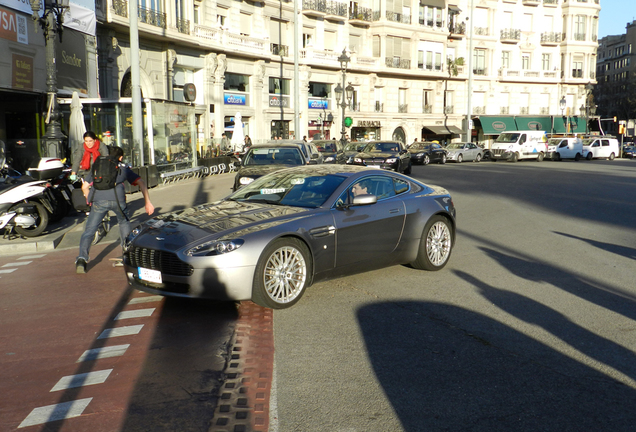 Aston Martin V8 Vantage