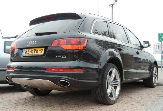 Audi Q7 V12 TDI