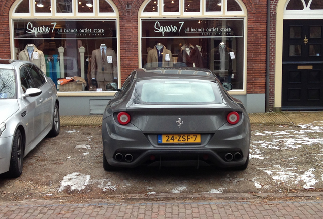 Ferrari FF