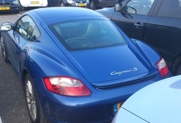 Porsche 987 Cayman S