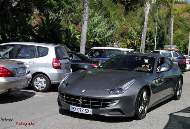 Ferrari FF