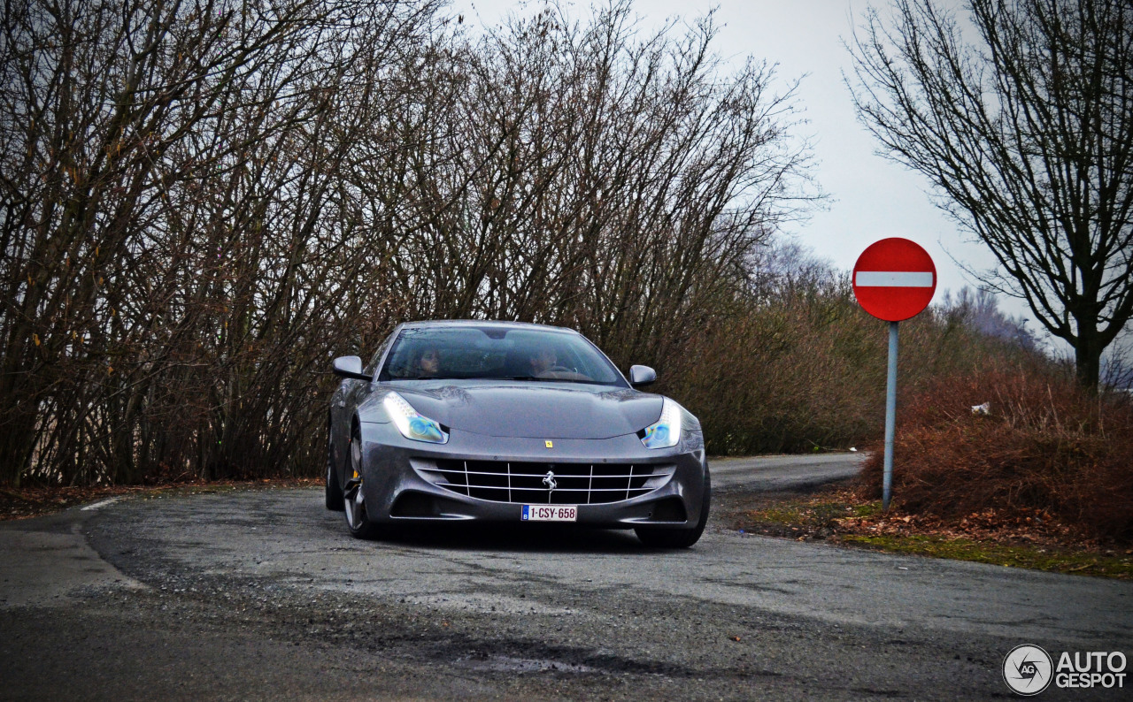 Ferrari FF