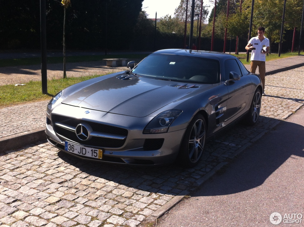 Mercedes-Benz SLS AMG