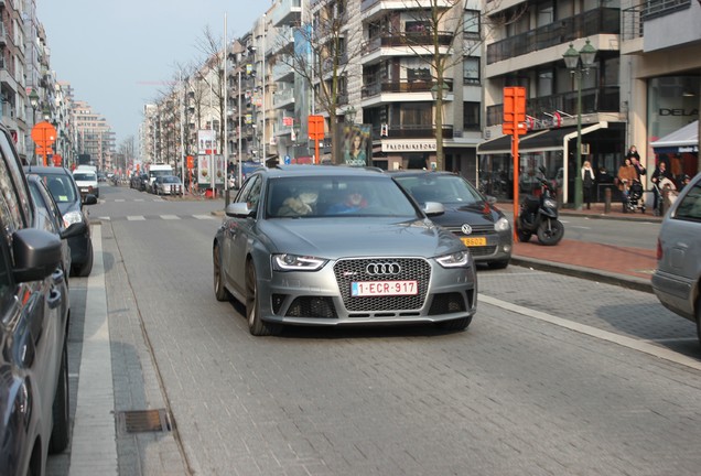 Audi RS4 Avant B8