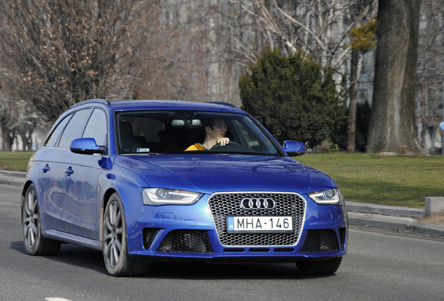 Audi RS4 Avant B8