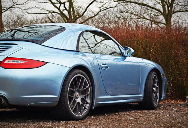 Porsche 997 Carrera 4 GTS Cabriolet