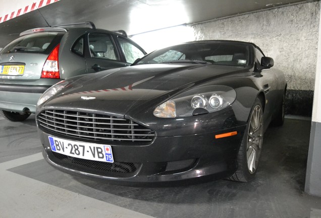 Aston Martin DB9 Volante