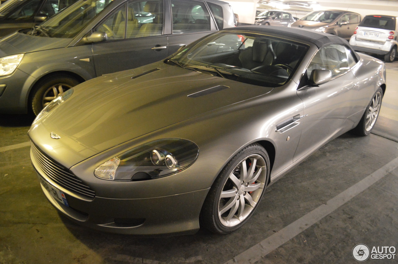 Aston Martin DB9 Volante