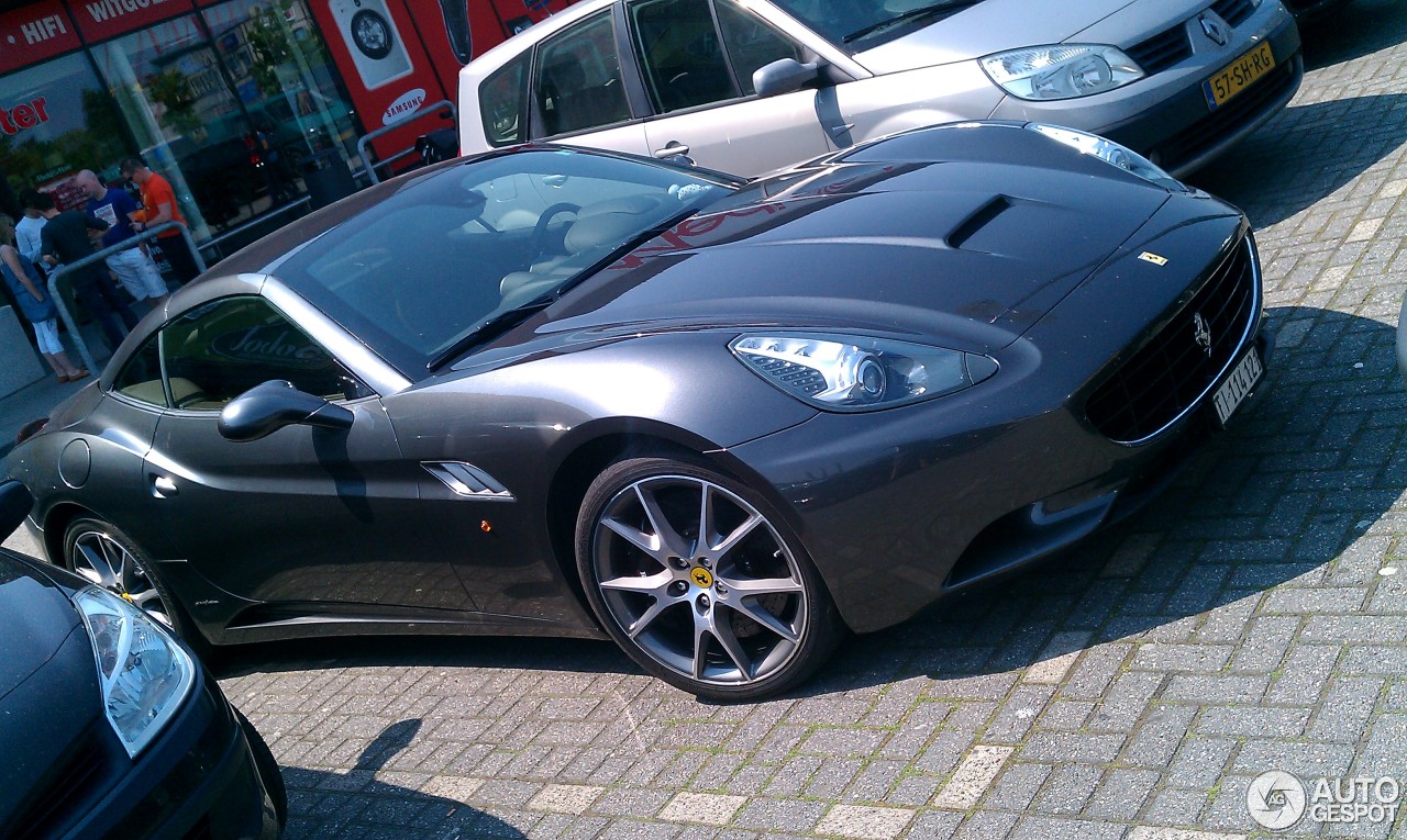 Ferrari California