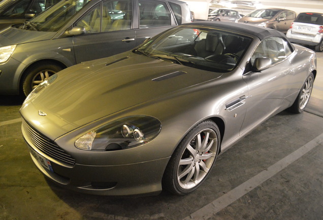 Aston Martin DB9 Volante