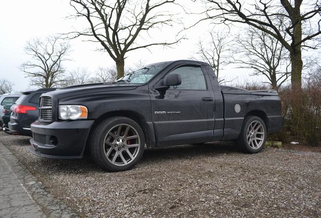 Dodge RAM SRT-10