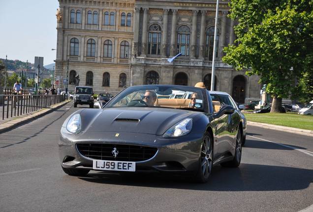 Ferrari California