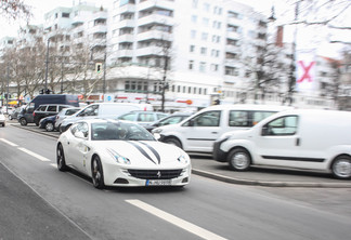 Ferrari FF