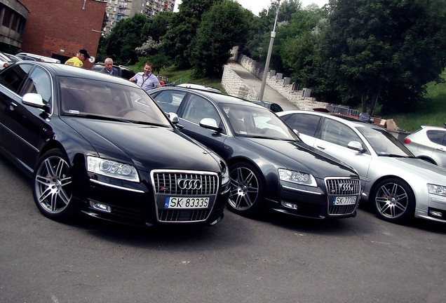 Audi S8 D3