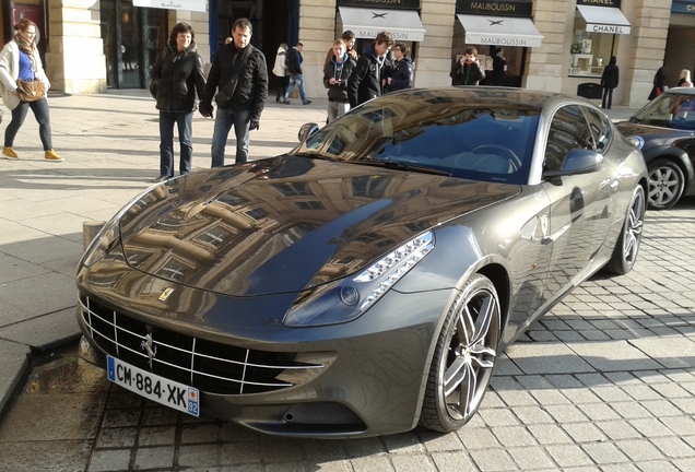 Ferrari FF