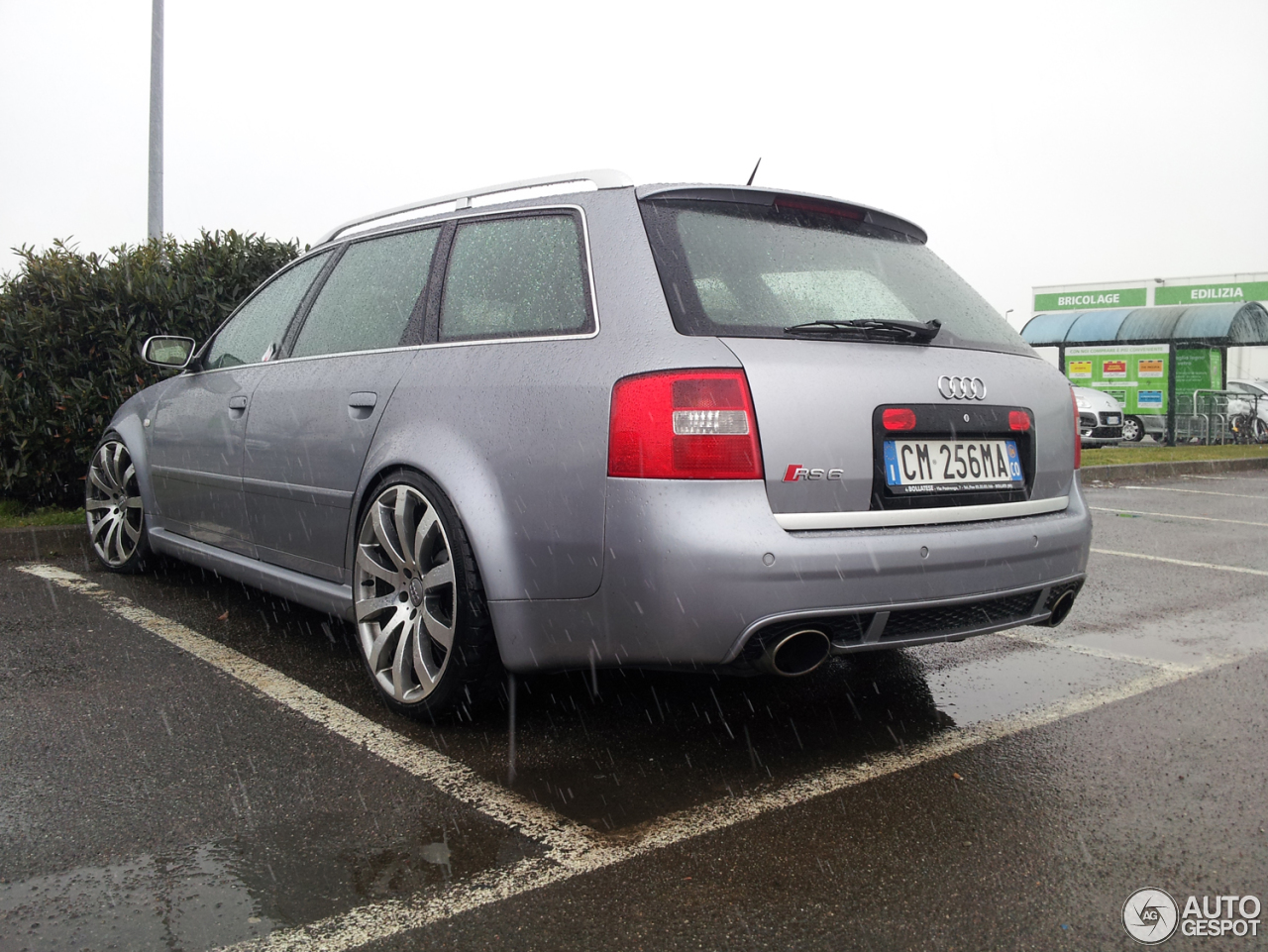 Audi RS6 Avant C5