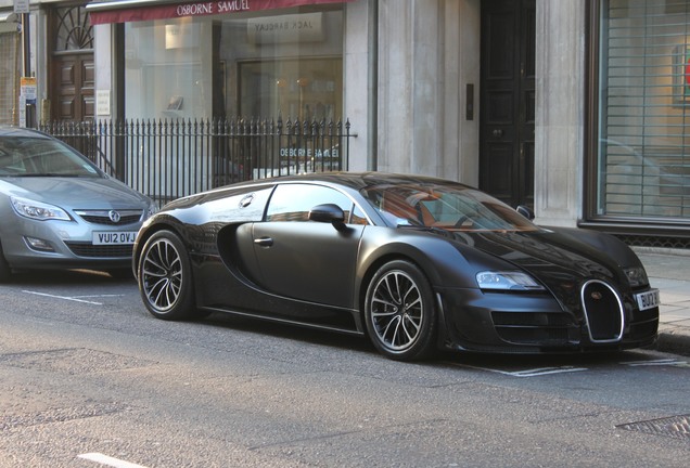 Bugatti Veyron 16.4 Super Sport Sang Noir