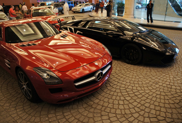 Mercedes-Benz SLS AMG