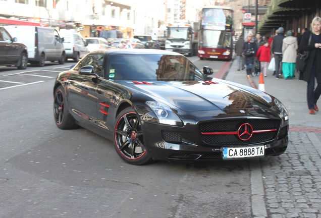 Mercedes-Benz SLS AMG