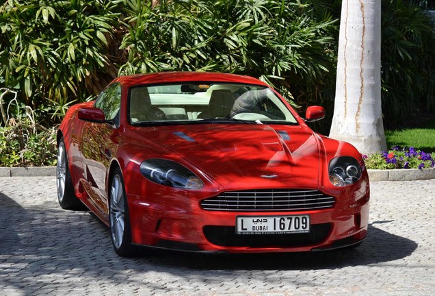 Aston Martin DBS