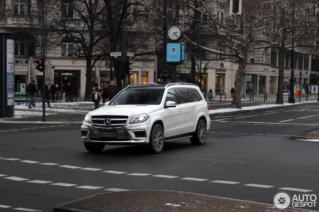 Mercedes-Benz GL 63 AMG X166