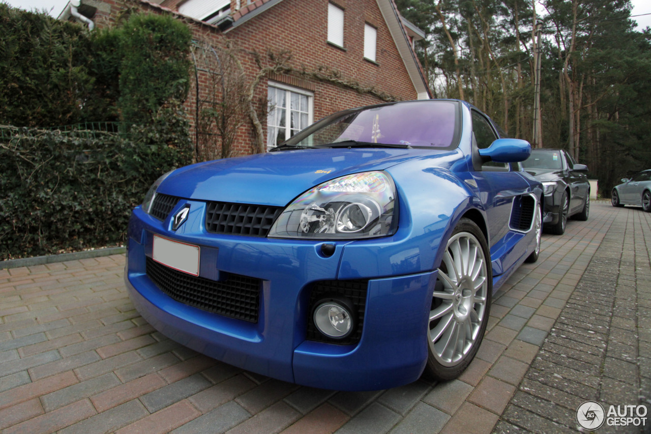 Renault Clio V6 Phase II