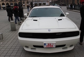 Dodge Challenger SRT-8