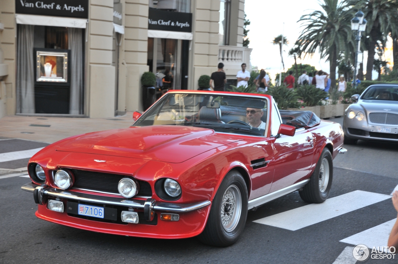 Aston Martin V8 Volante 1979-1989