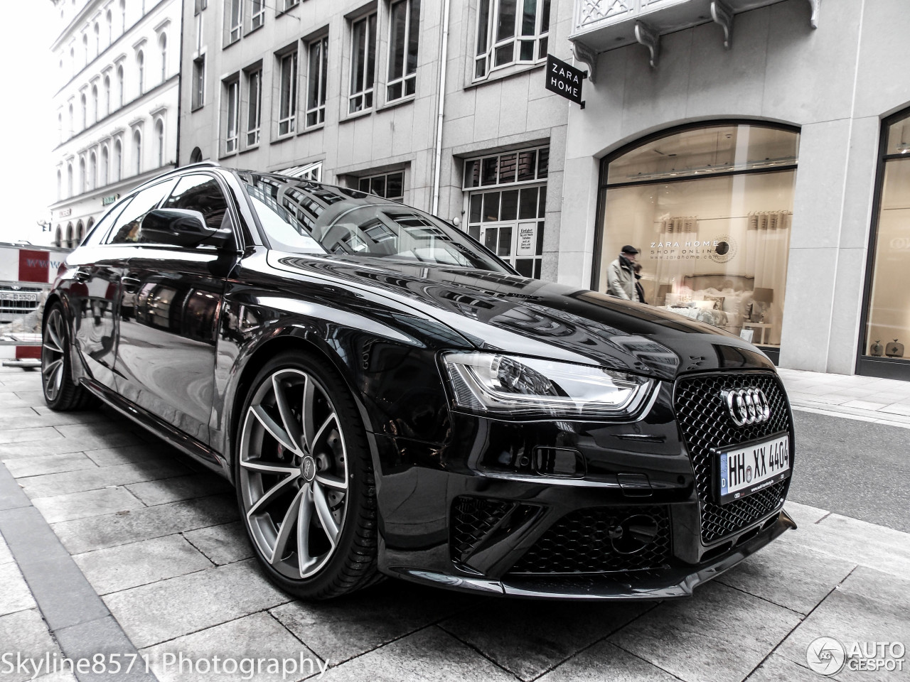 Audi RS4 Avant B8