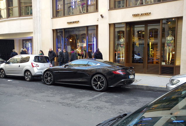 Aston Martin Vanquish 2013