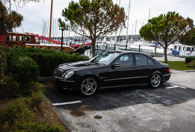 Mercedes-Benz E 55 AMG