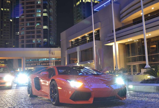 Lamborghini Aventador LP700-4