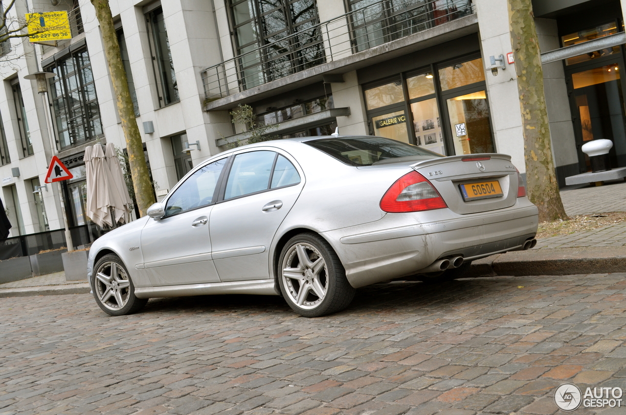 Mercedes-Benz E 63 AMG