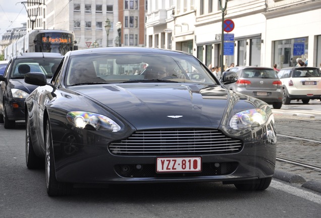 Aston Martin V8 Vantage