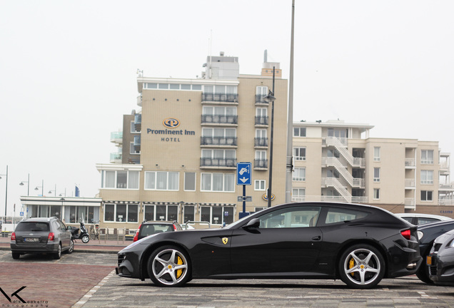 Ferrari FF