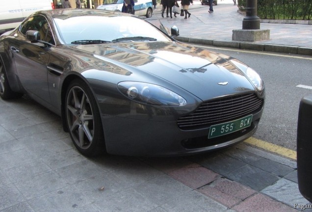 Aston Martin V8 Vantage