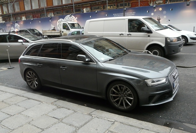 Audi RS4 Avant B8