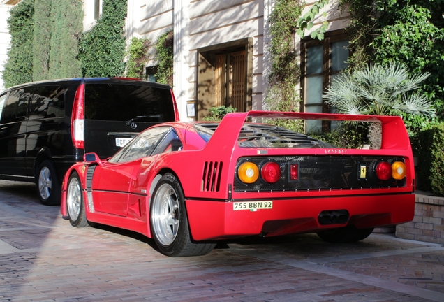 Ferrari F40