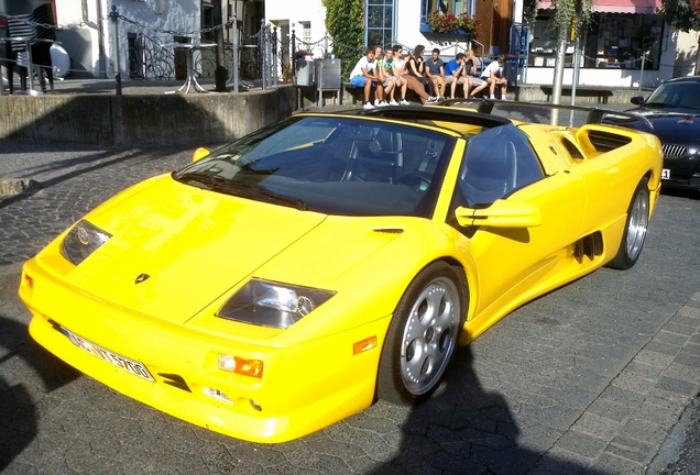 Lamborghini Diablo VT Roadster