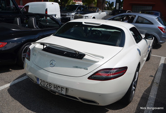 Mercedes-Benz SLS AMG