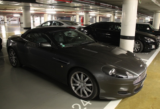 Aston Martin DB9 Volante