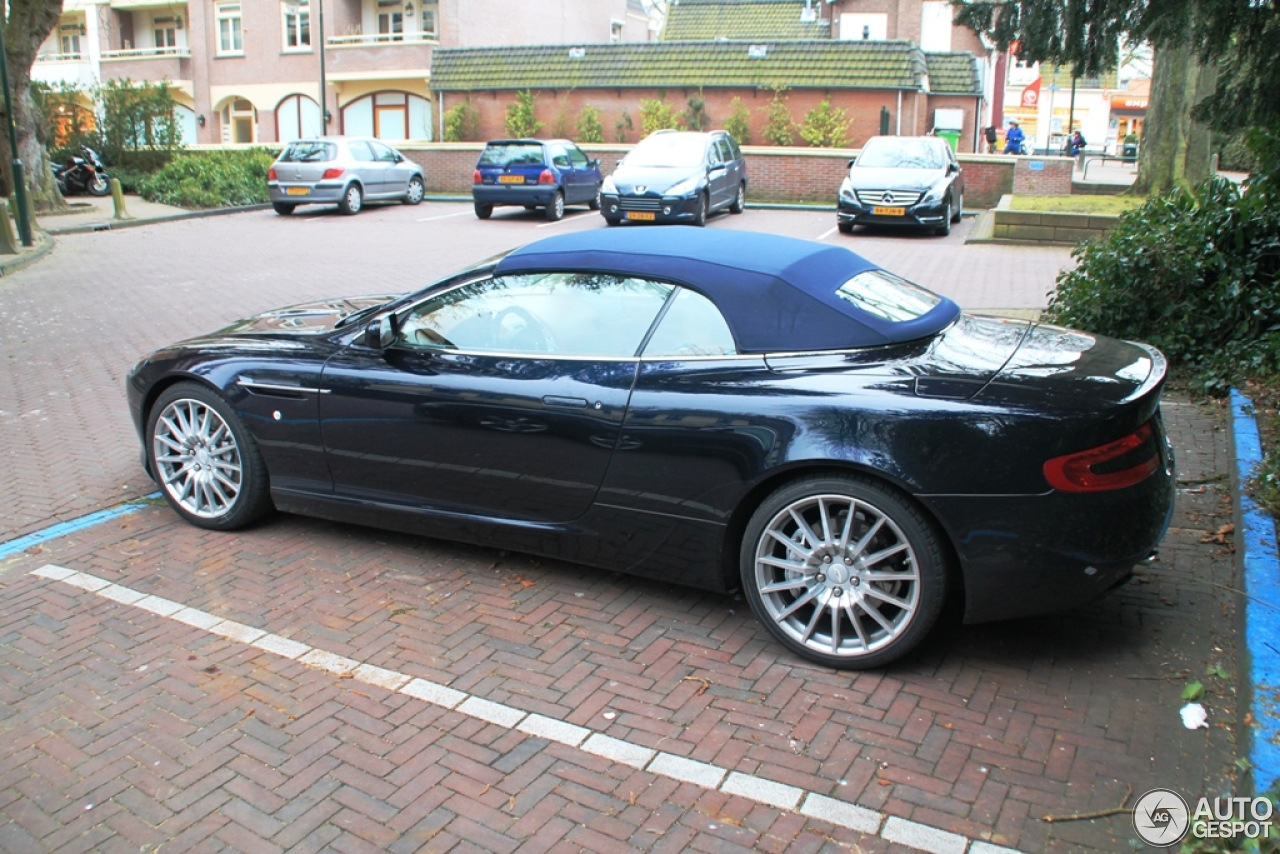 Aston Martin DB9 Volante