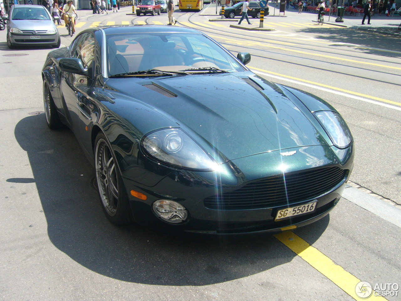 Aston Martin Vanquish