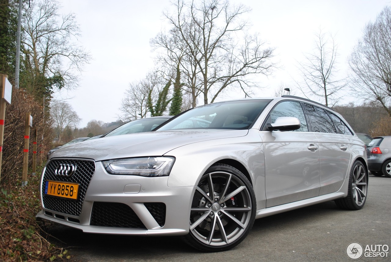 Audi RS4 Avant B8